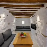 - Cycladic Stone House Holiday home *