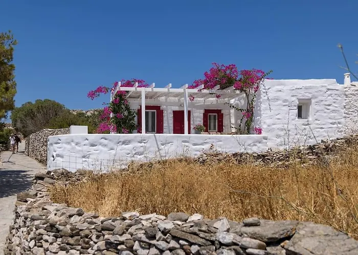 Syros - Cycladic Stone House Semesterbostad