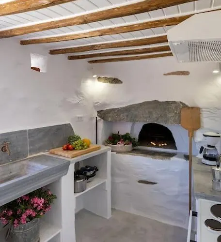 Syros - Cycladic Stone House *