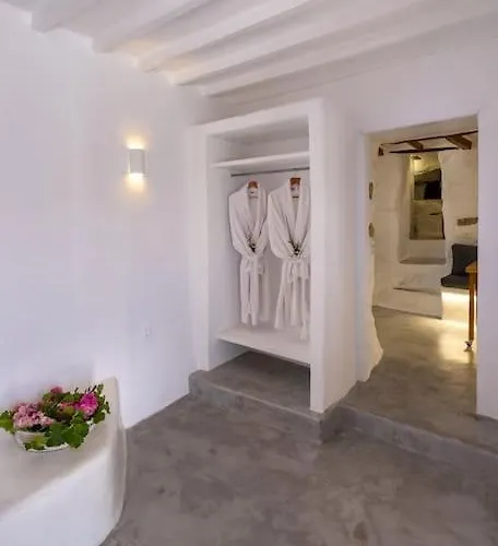 Semesterbostad Syros - Cycladic Stone House