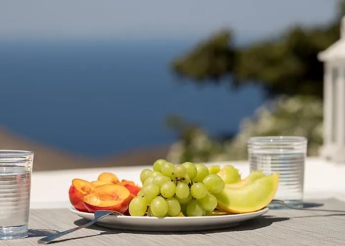 Syros - Cycladic Stone House
