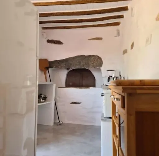 Syros - Cycladic Stone House *