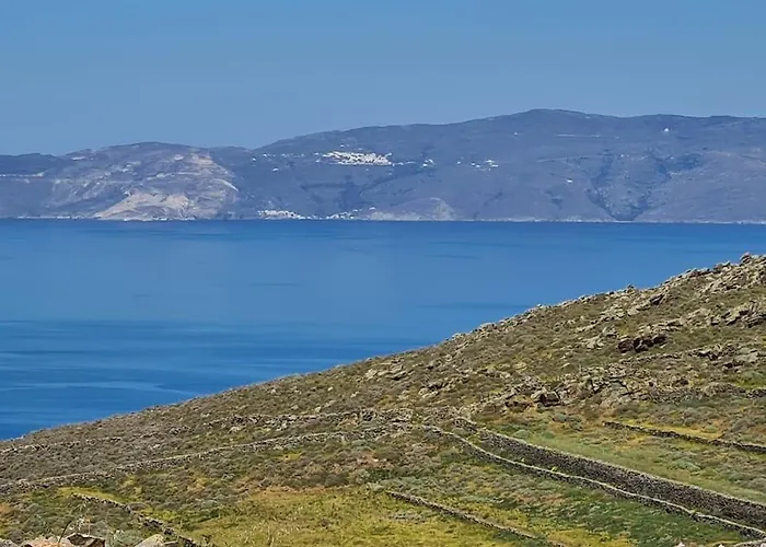 Syros - Cycladic Stone House *