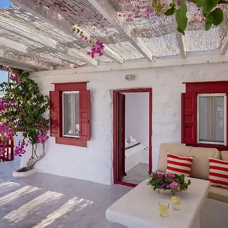 - Cycladic Stone House Feriehus