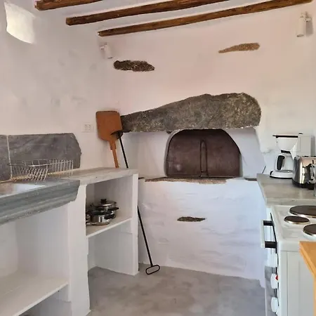Feriehus - Cycladic Stone House Ano Syros