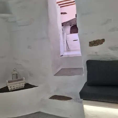 Feriehus - Cycladic Stone House *
