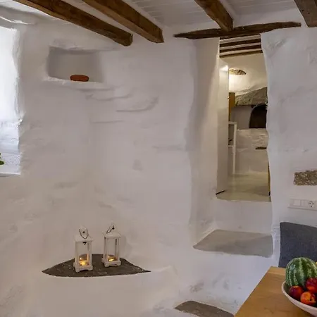 Feriehus - Cycladic Stone House Ano Syros
