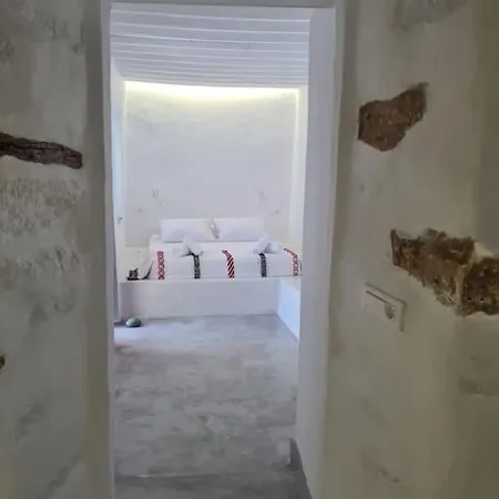 - Cycladic Stone House Ano Syros