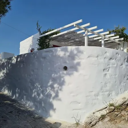- Cycladic Stone House Feriehus