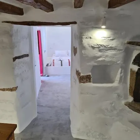 - Cycladic Stone House Feriehus Ano Syros