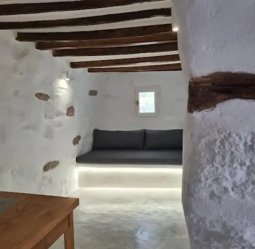 Feriehus - Cycladic Stone House Ano Syros
