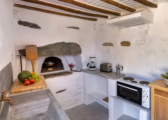 Feriehus - Cycladic Stone House Ano Syros